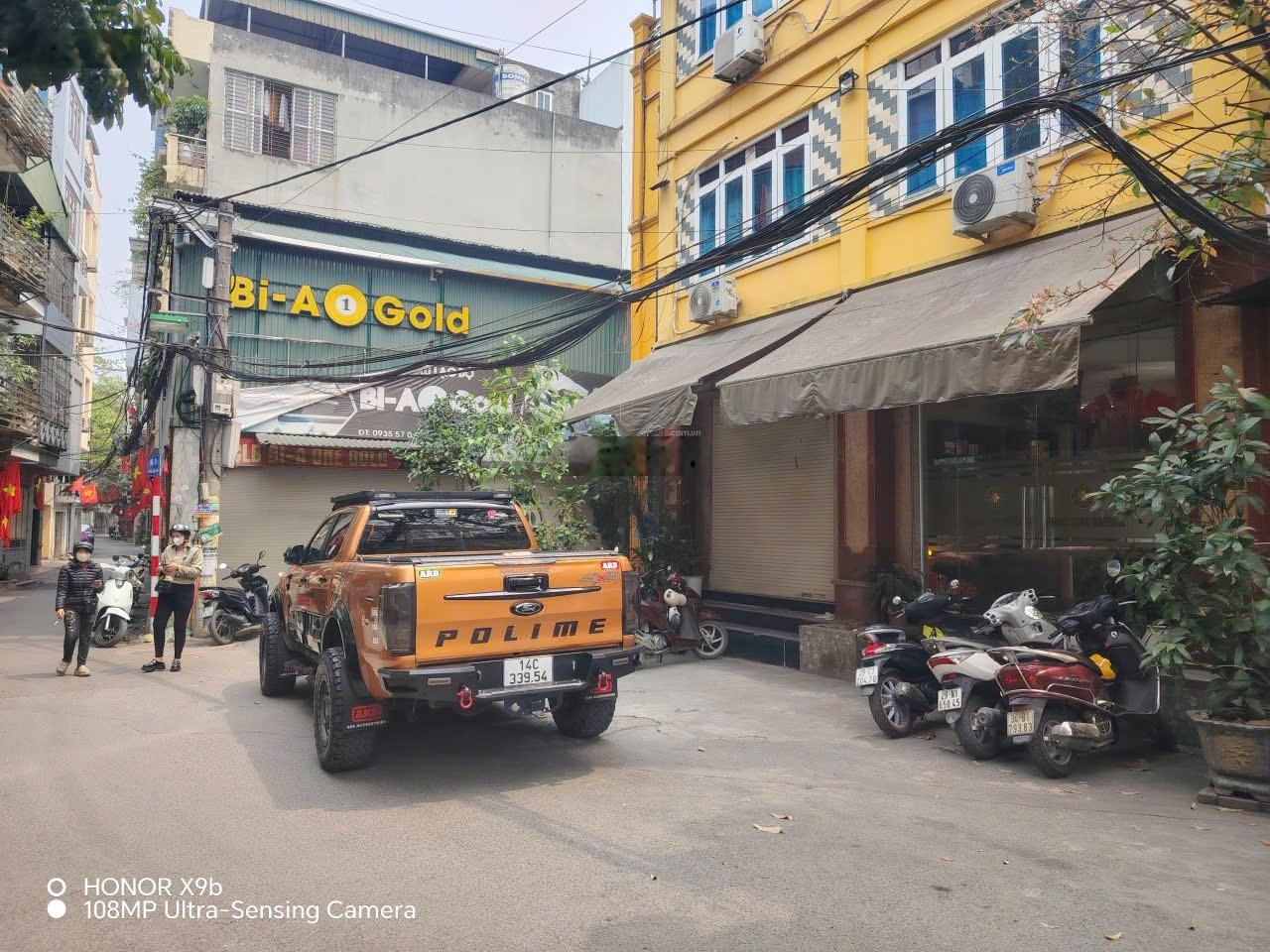 Hiếm đất Nguyễn Văn Cừ, Bồ Đề| ô tô tránh MT rộng 5.8m ngõ ô tô tránh nhau thoải mái. DT 60m²