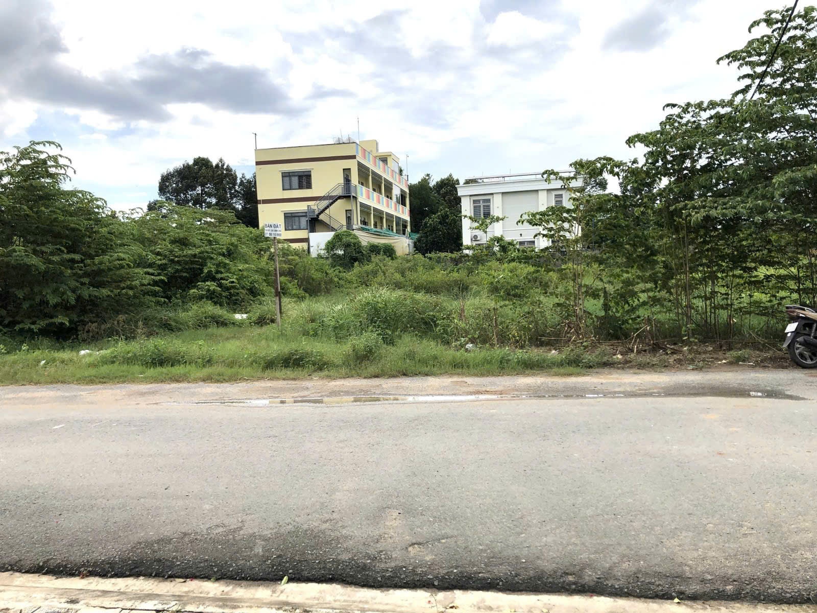 Mặt Tiền Đường 8 Long Phước | 1029.8m² Ngang 21m | 907m² Thổ Cư | Ngay Chợ Long Phước | Chỉ 37 Tỷ