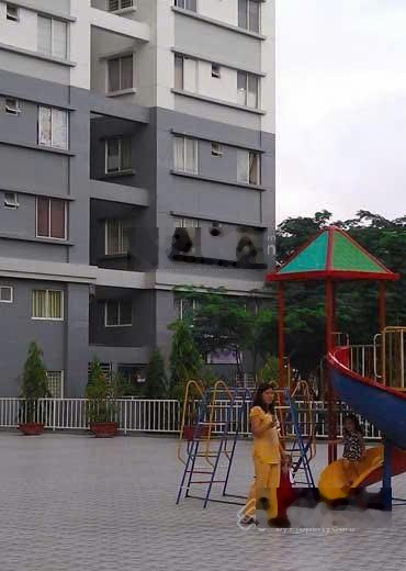 * Cần cho thuê penhouse Phú Mỹ Thuận * Diện tích 319 m2 * Gía 16 triệu đồng/tháng * Nhà mới