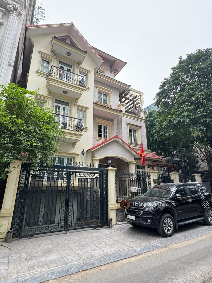 (Chính chủ) bán đất xây tòa căn hộ - phố Tây Hồ - Tô Ngọc Vân- gara ô tô- 120m2- mt 8m- 61,5 tỷ