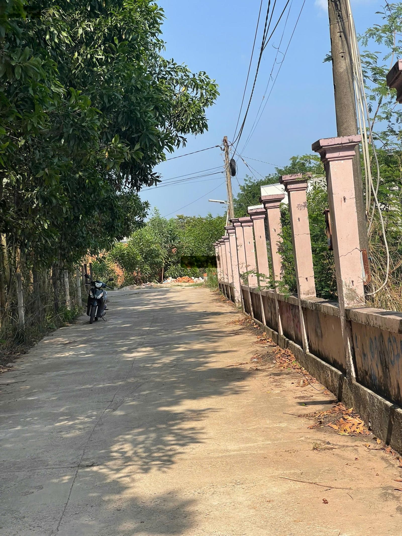 Cần bán 4500m2 đất ( sẳn 300m thổ cư ) p. tân thành - tp hồ chí minh ( lô góc 2 mặt tiền )