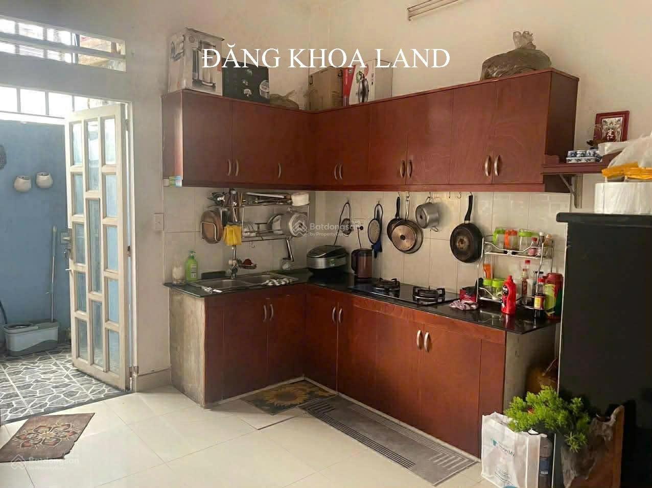Nhà Linh Tây 1 Trệt 2 Lầu ST - Hẻm Nhựa Xe Hơi - Đang Thuê 10tr/th - Gần Phạm Văn Đồng
