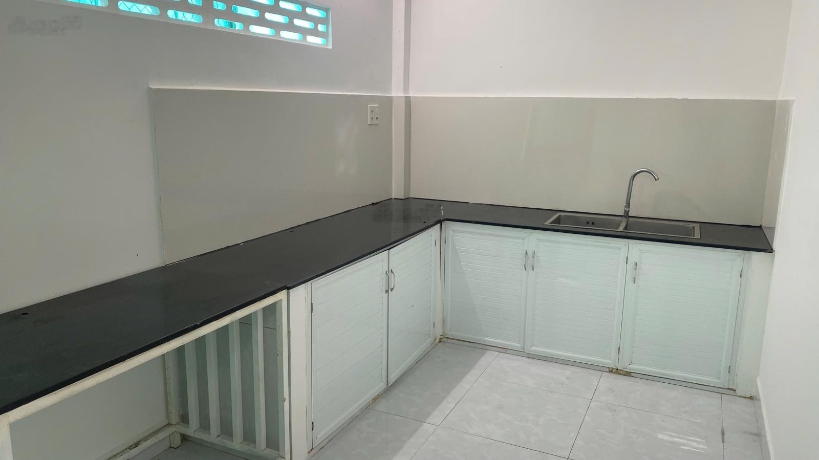 Nhà vĩnh ngọc hẻm ô tô p. tây nha trang. dt 120,5m2. chỉ 3tỷ650