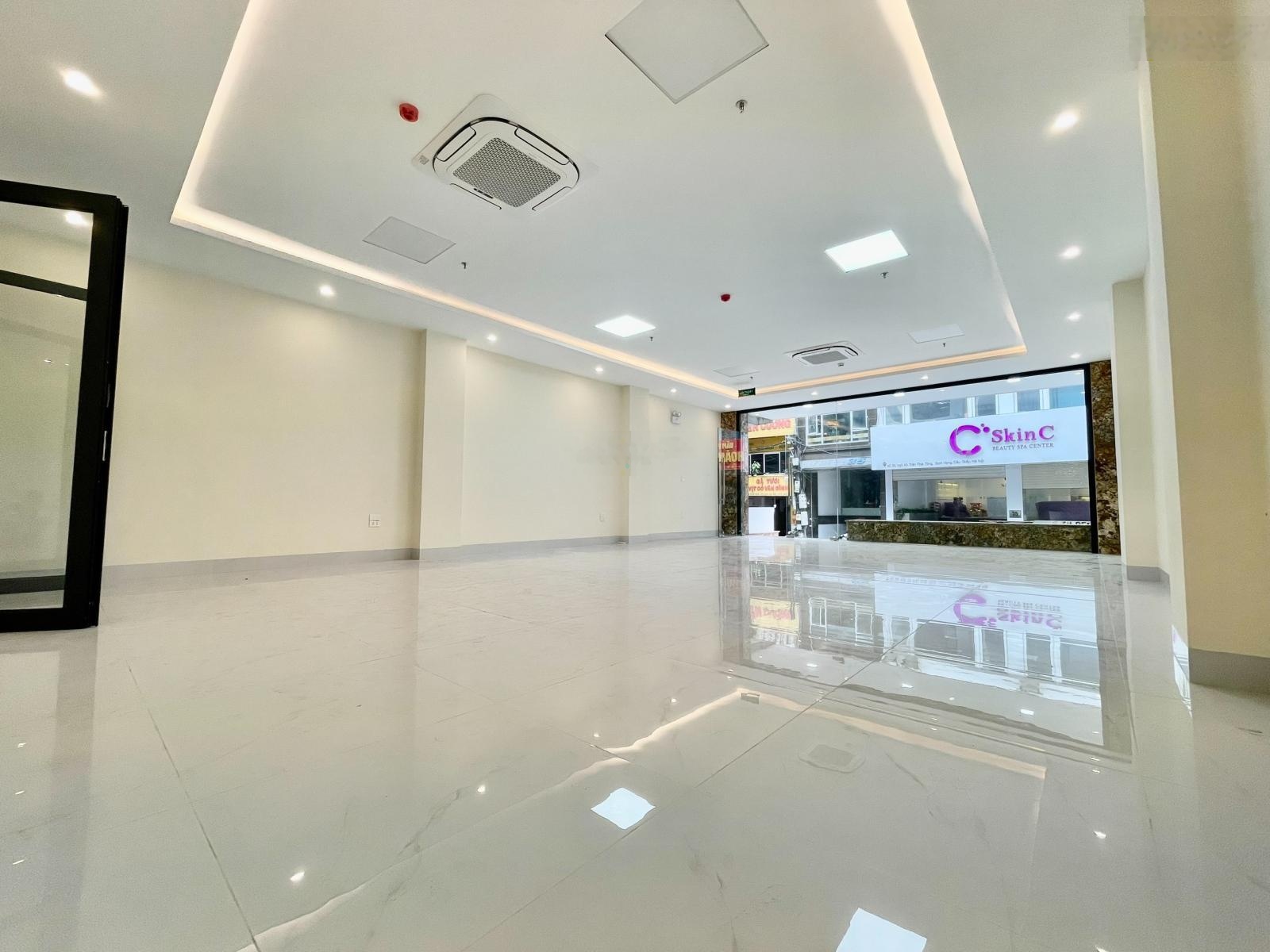 Cho thuê tòa nhà mặt phố Triệu Việt Vương DT 120mx9 tầng MT 6m nhà đang hoàn thiện đầy đủ công năng
