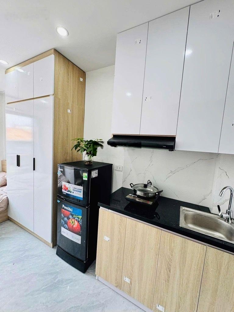Minh Khai 88m² 6T MT 5.2m 25.x tỷ CHDV 18 phòng, thang máy doanh thu 100tr/tháng