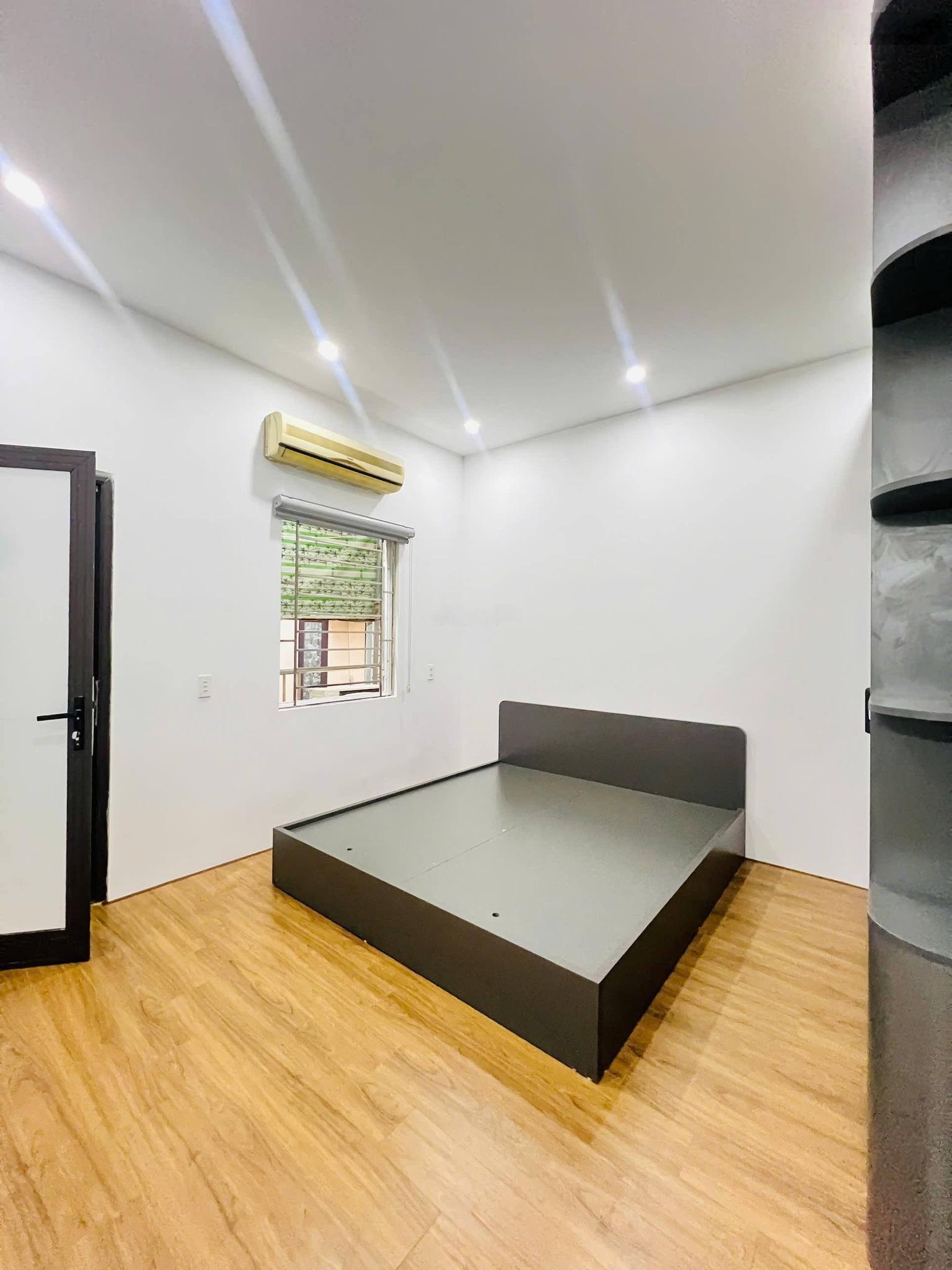 Bán nhà ngõ 72 tôn thất tùng 41,5m2, 8,95tỷ, 60m ra phố - ở ngay - giá tốt !