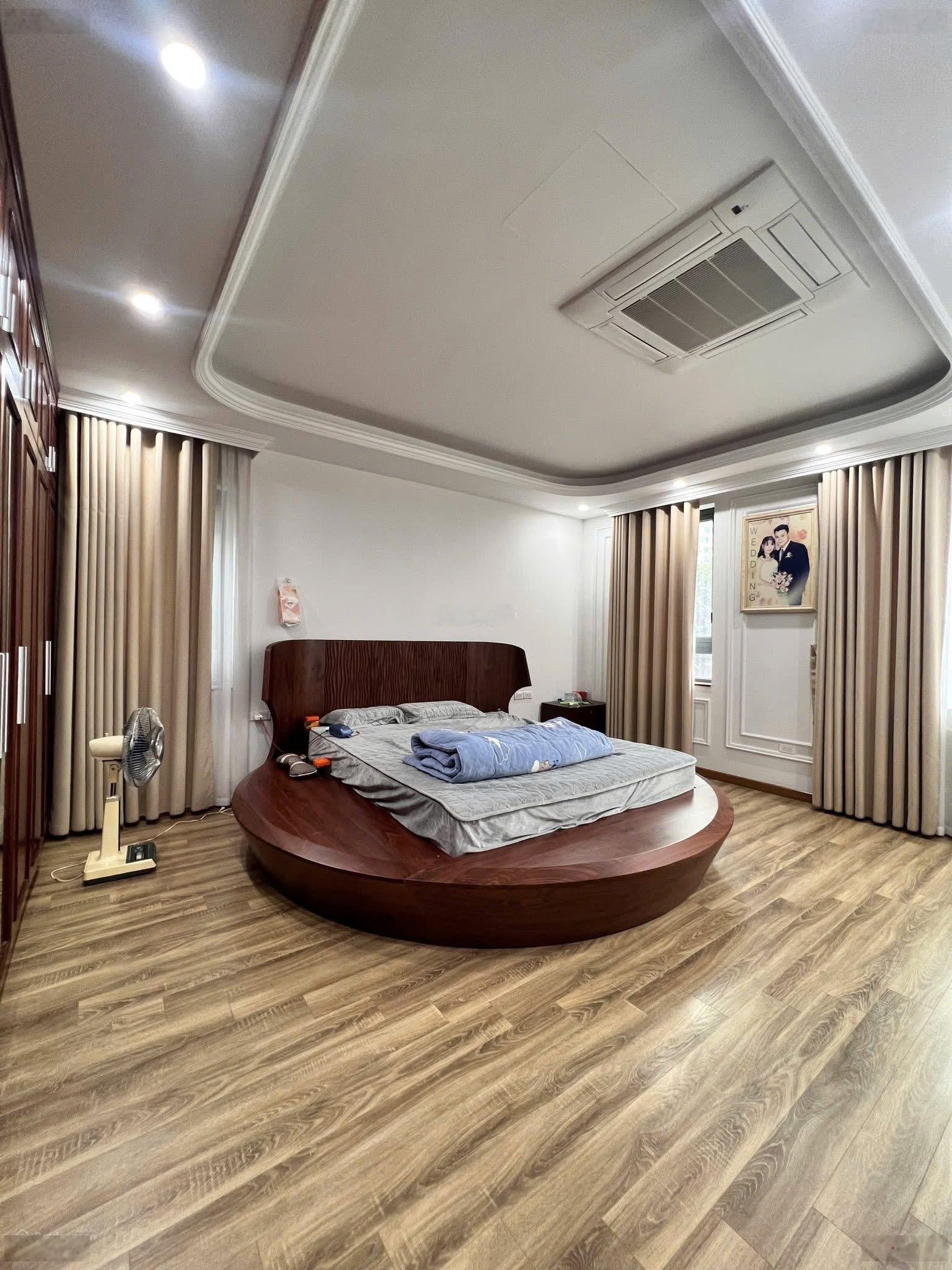 Căn Hộ Cao Cấp Nguyễn Thị Định 3PN 80m² Giá chỉ gần 100triệu/m2-Nhà đẹp về ở ngay