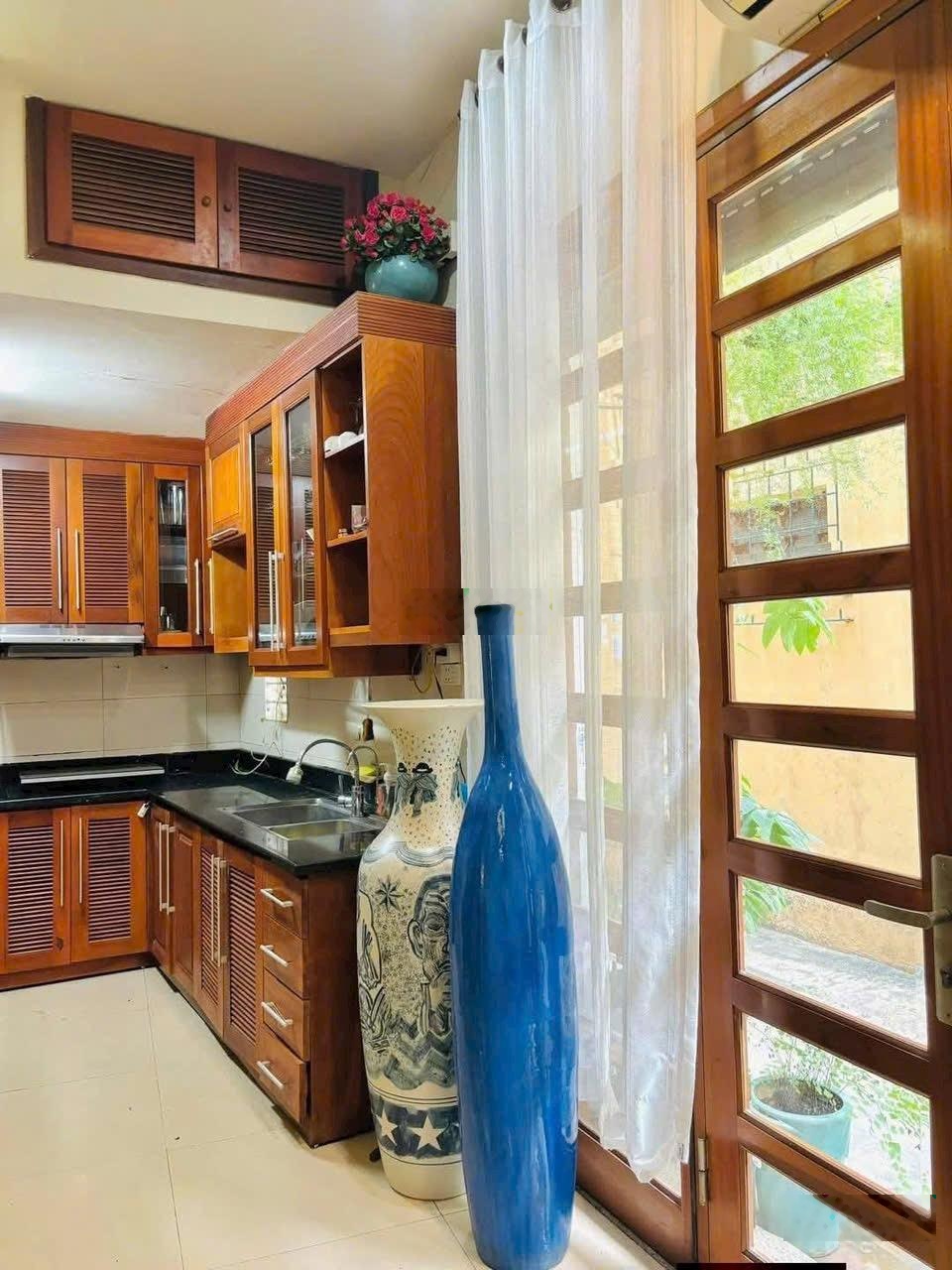 Bán nhà 2 mặt ngõ phố vũ miên tây hồ hà nội: 0972853966