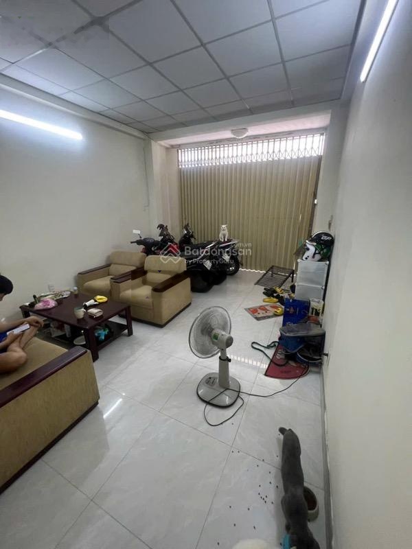 Bán nhà Điện Biên Phủ sát HXH, giá ưu đãi 9,5 tỷ, 49m2, 2PN, 3WC