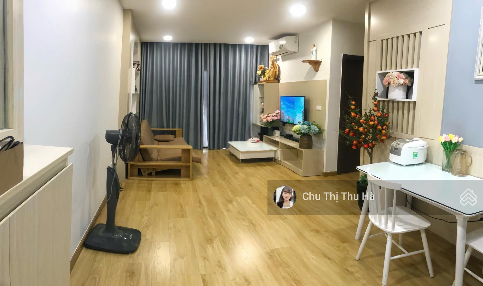 Bán 2N1Vs - nhà đẹp nhu hình có ban công 3.x tỷ