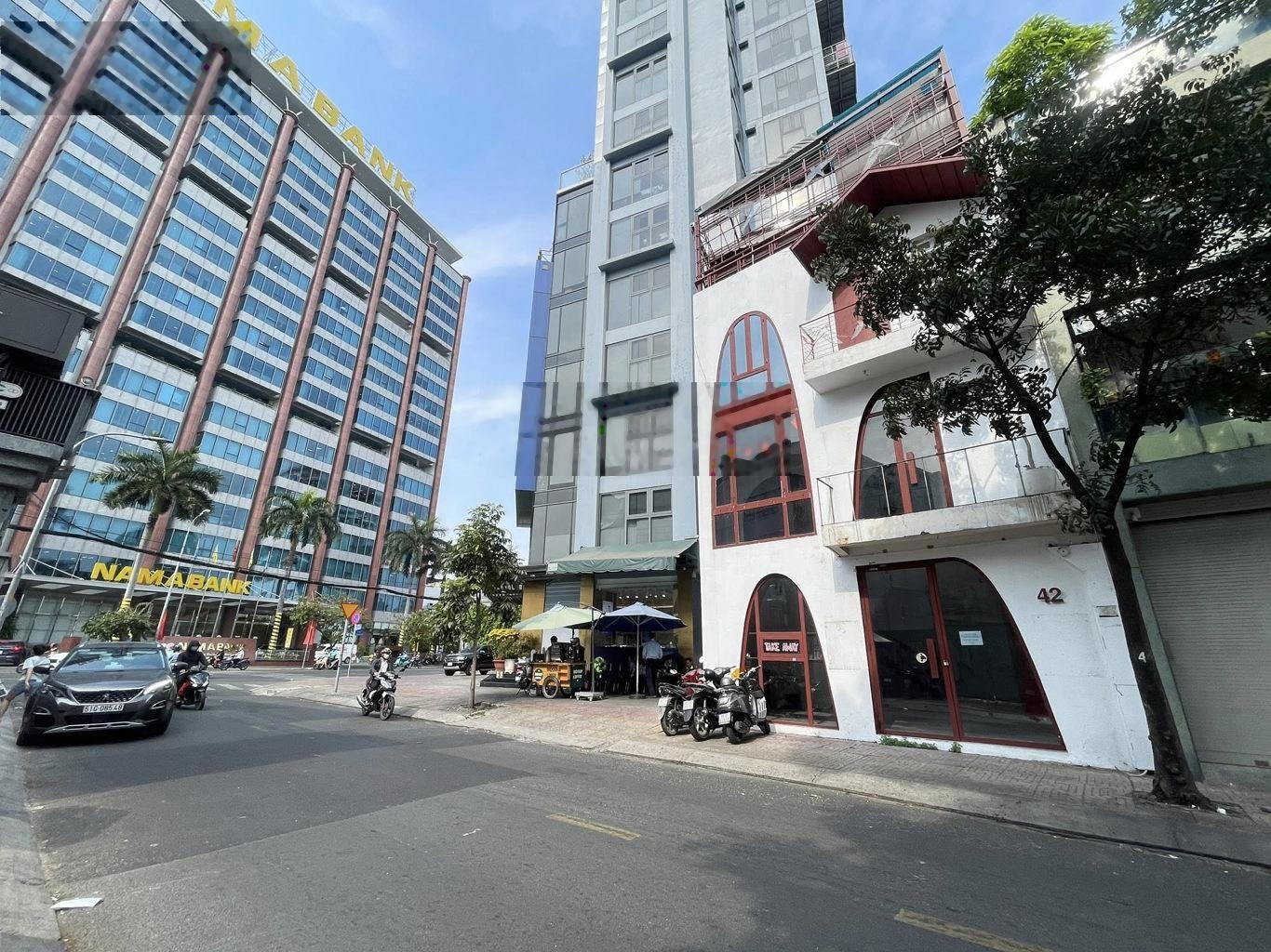 Xuất cảnh bán gấp - Bán nhà Ngô Thời Nhiệm 64m² 4 tầng - 21 tỷ