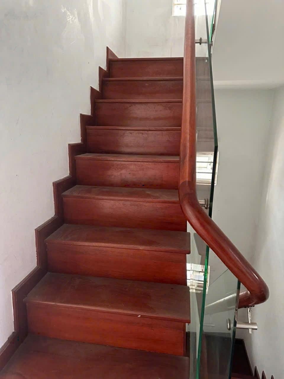 Bán nhà mặt tiền lê duẩn vị trí phù hợp kd và ở