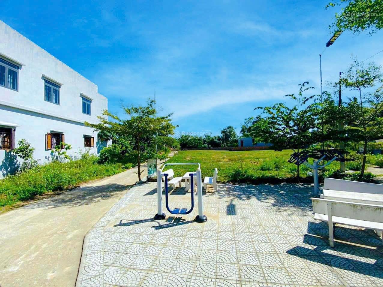 Hiếm - giáp Nam Sơn Hoà Tiến giá chỉ 882 triệu