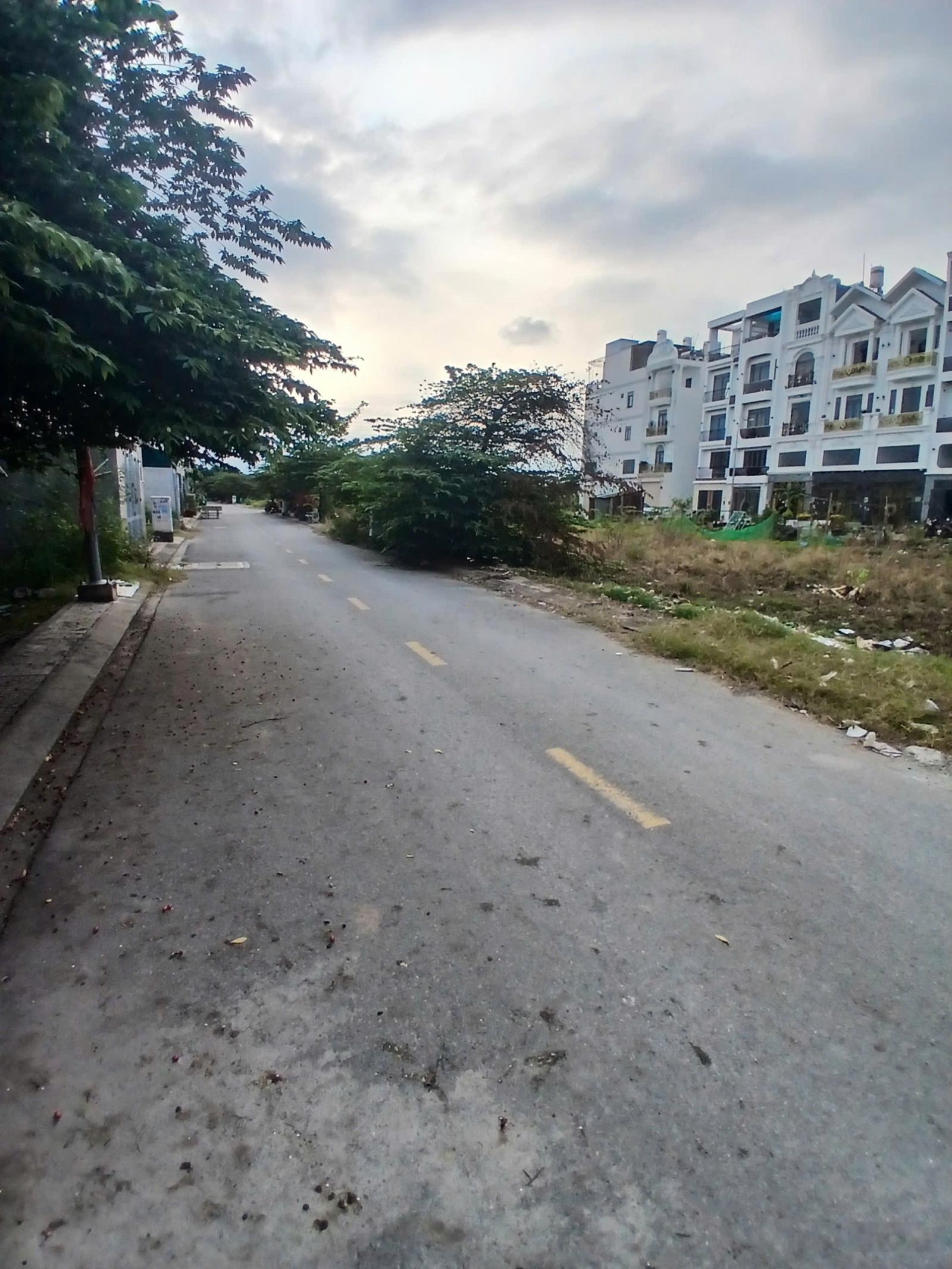 Bán đất 55m2 giá 4,5 tỷ gần Lê Trọng Tấn, p Sơn Kỳ, Q.Tân Phú, HCM