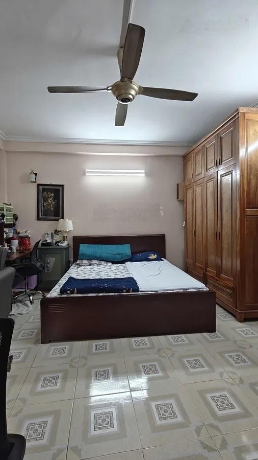 Tài chính hơn 7, 3 tỷ có căn nhà đẹp phố cổ nhuế 37m2 - 5 tầng - mt 4,7m / giá 7,3 tỷ * nhà