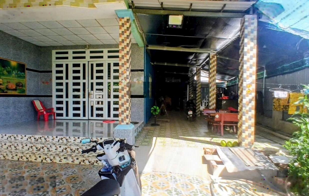 Nhà vườn 251m2 Đường Nguyễn Thị Rành, ngang 9.5x28 Thổ Cư, Sổ riêng, đường oto, Gía chỉ 1.35 Tỷ
