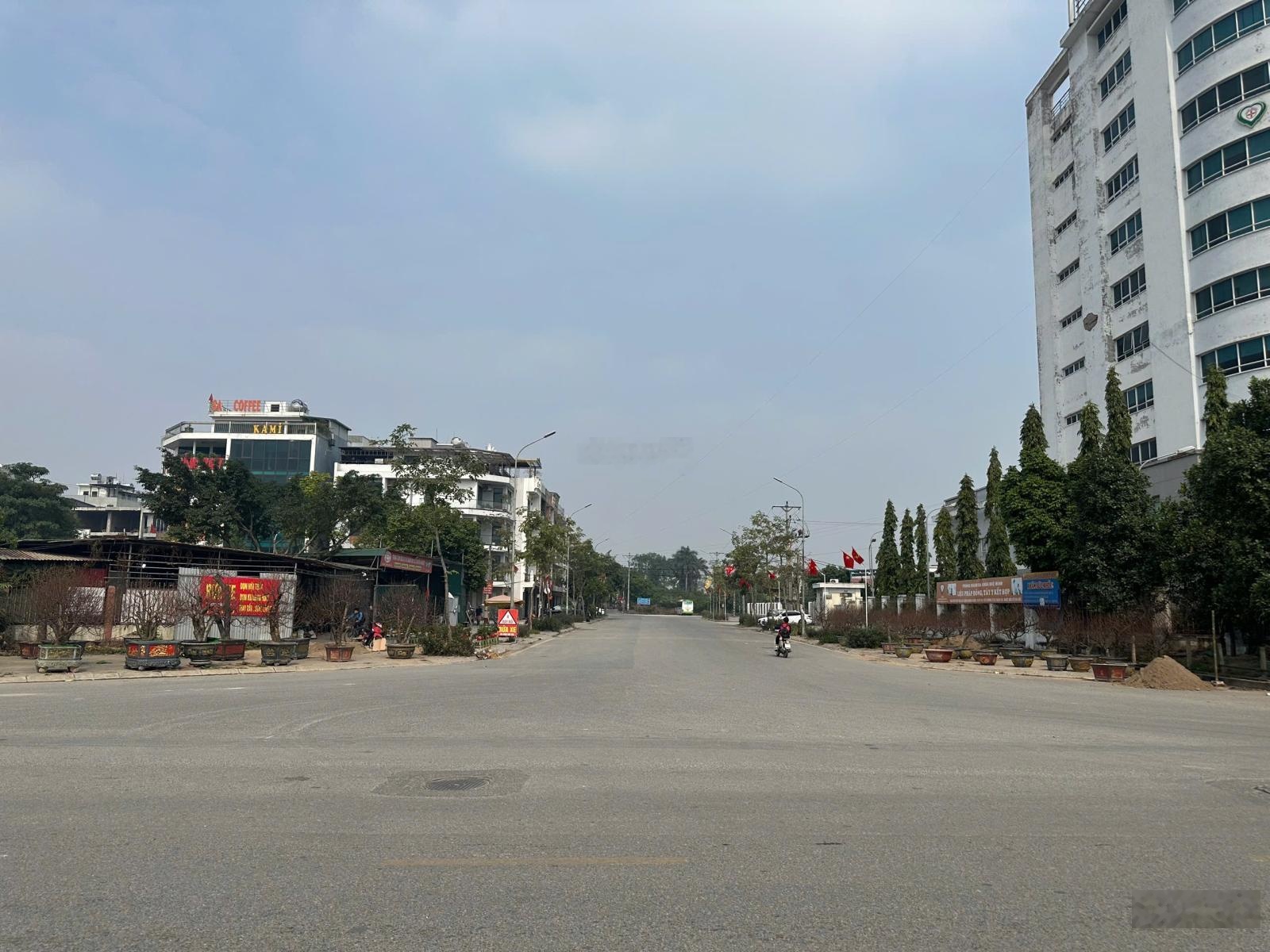 Hot. Cần bán gấp lô 45.2m2 Cổ Dương gần sát khu đô thị đa mục tiêu, ô tô nhỏ đỗ cửa, giá đầu tư