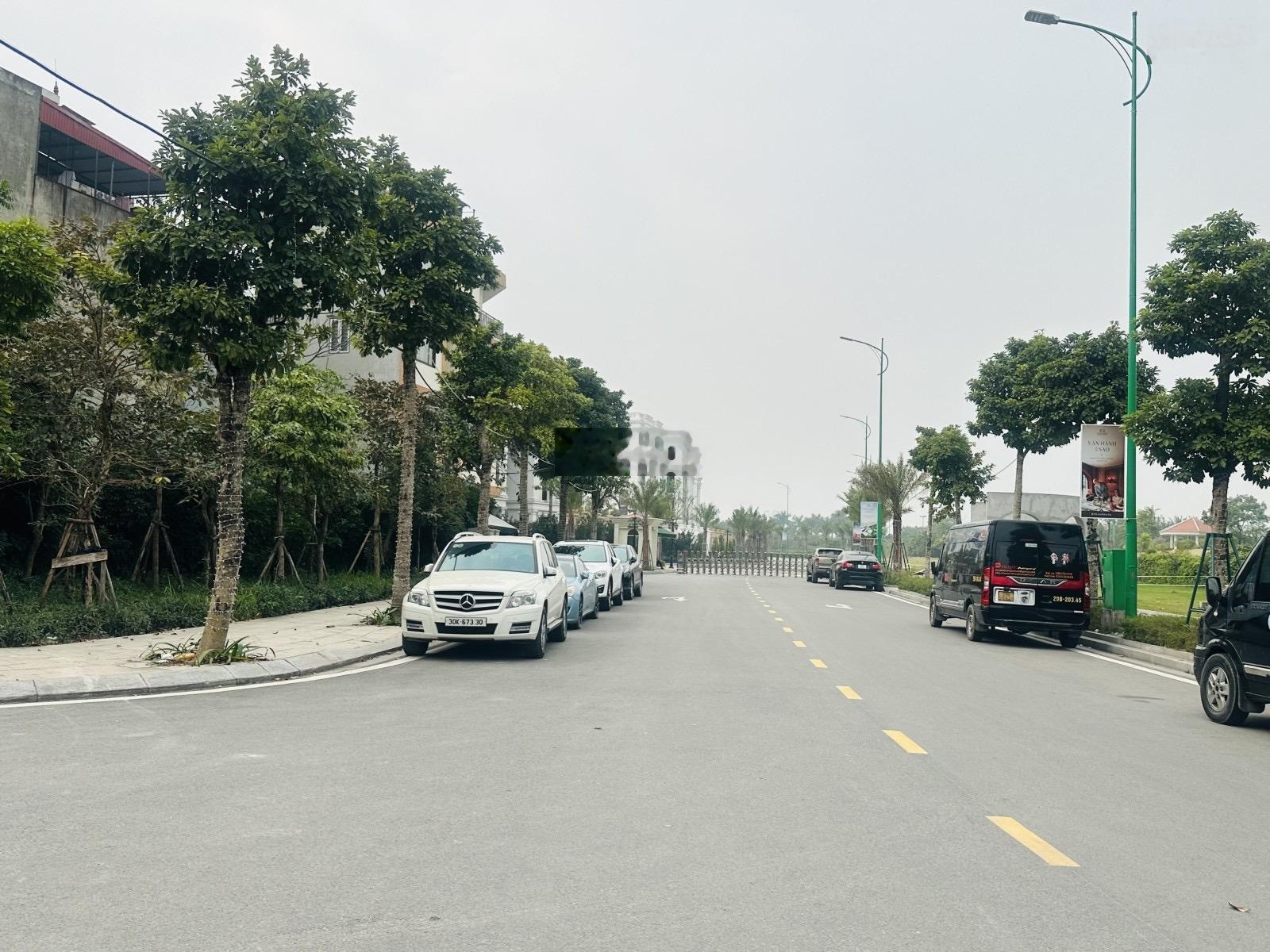Siêu phẩm mặt đường to như mặt phố tại tư đình- long biên. dt 72m2, 7 tầng, mt 6.2m, ô tô tránh.