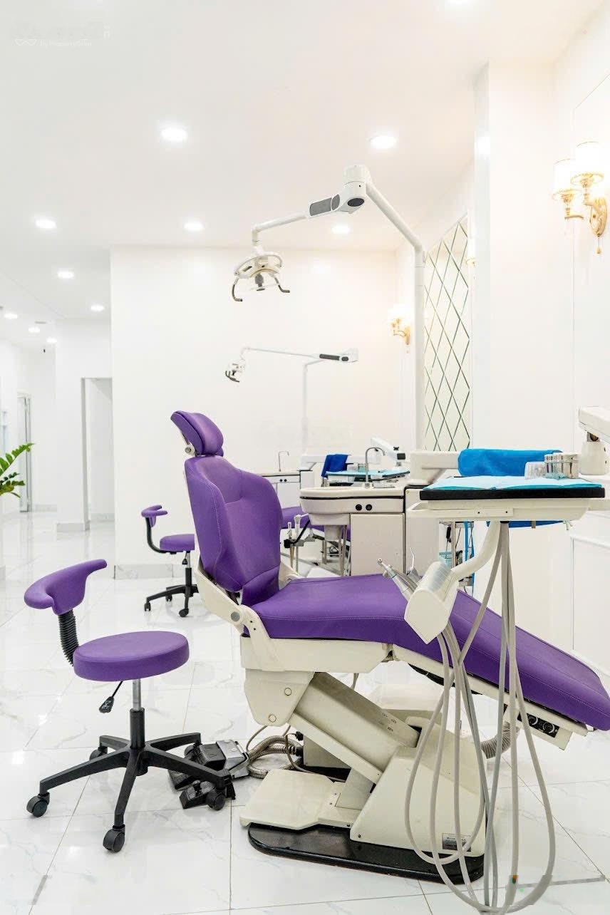 Chính Chủ Cho Thuê Toà Nhà VP MT Nguyễn Tri Phương 8x16 7L Suốt Giá 199tt TL LH 0901970599 Ngân
