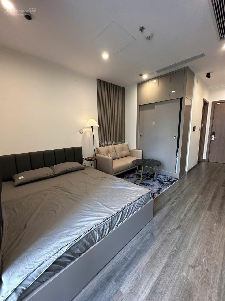 Chính chủ bán gấp căn STUDIO toà R105 view ga metro, full đỗ sẵn dòng tiền 7tr/tháng. Lh 0355684715