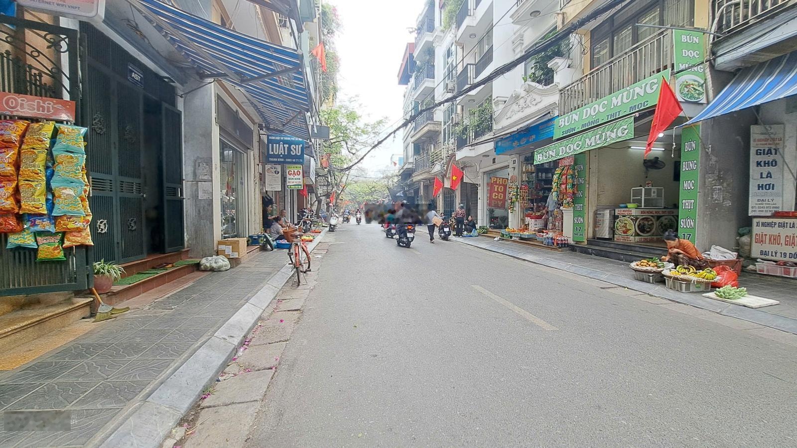 Cho thuê cửa hàng phố thọ lão - vị trí đẹp - kinh doanh đỉnh - 50m2 - mặt tiền 6m - giá 20 tr/tháng