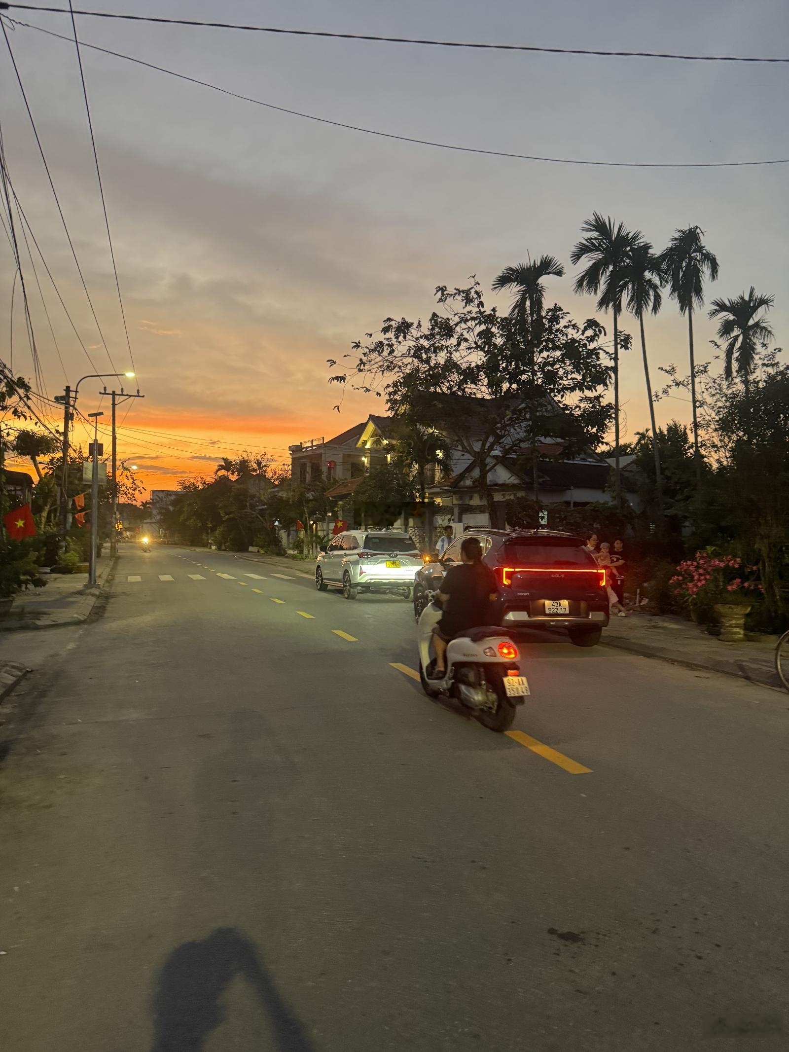 Chính chủ cần bán nhanh lô đất 2 mặt tiền đường Nguyễn Tri Phương (mặt hậu view sông)