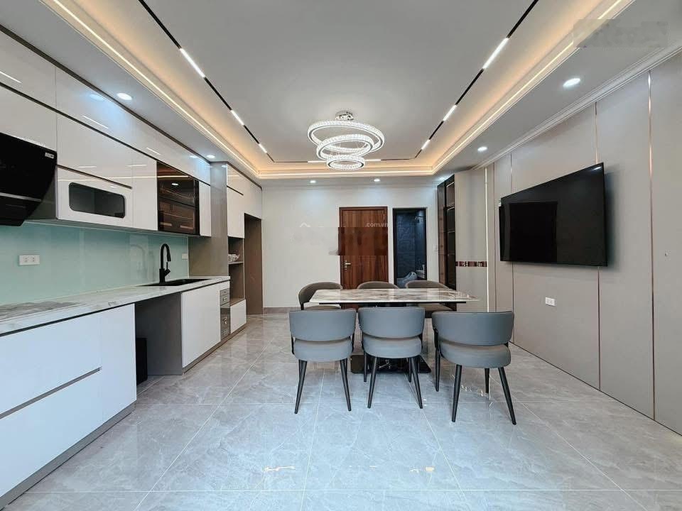 Lô góc - 45m/6 tầng - Kinh doanh - Thang máy - Oto chạy vòng quanh - Vạn Phúc - Hàng hiếm siêu rẻ