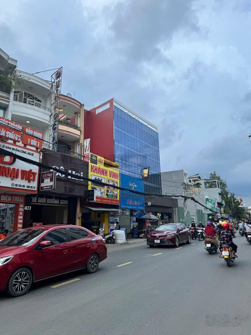 Building Góc 2MT Lê Quang Định HĐT 200TR/tháng/5 năm 8x24m Hầm 7 Tầng Chỉ 72 Tỷ