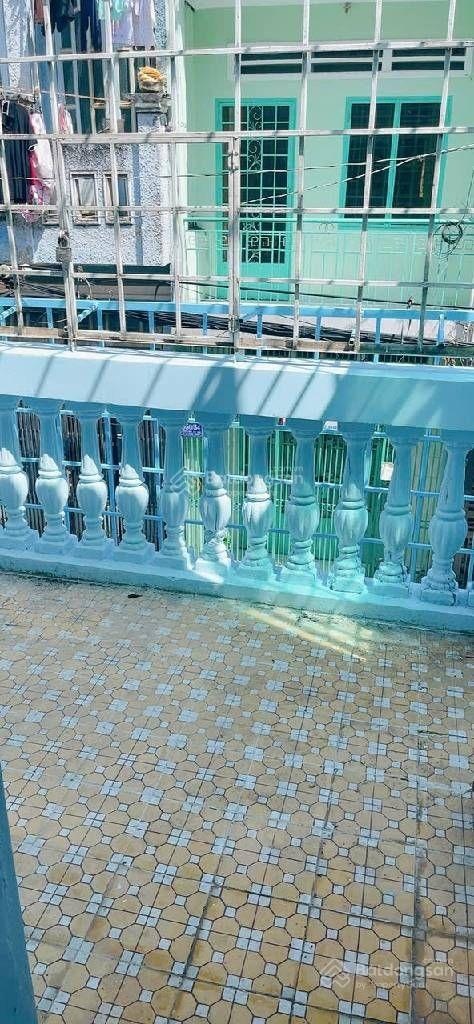 Bán Nhà Cấp4 : Nguyễn Kiệm Q Gò Vấp DT 3.2 X 17 ( 52m ) 6 tỷ xíu