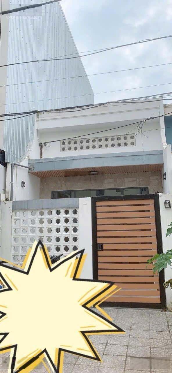 Mặt tiền - sơn trà -cách cầu sông hàn 500m - hà ngay tt du lịch - đường 5,5m có vỉa hè 6 tỷ