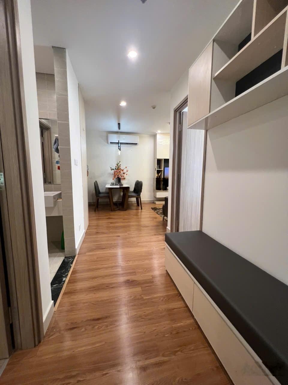 Bán 2N1WC với giá ưu đãi chỉ 3.6 tỷ hướng Đông Nam, tầng trung, full nội thất - VinHomes OceanPark