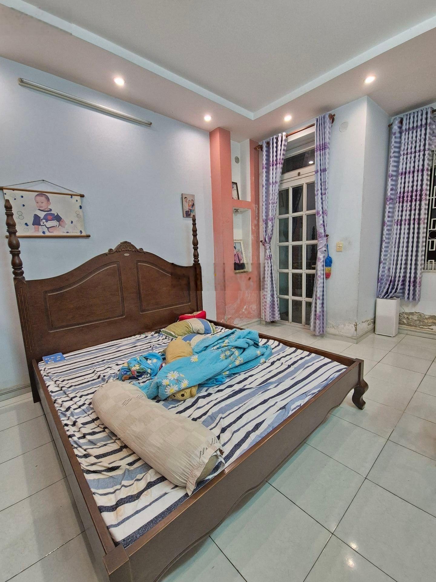 Bán nhà quận 12 - tân thới hiệp 21 - 100m2 - 3 tầng - ôtô chánh nhau - chỉ 6,5 tỷ (thương lượng)