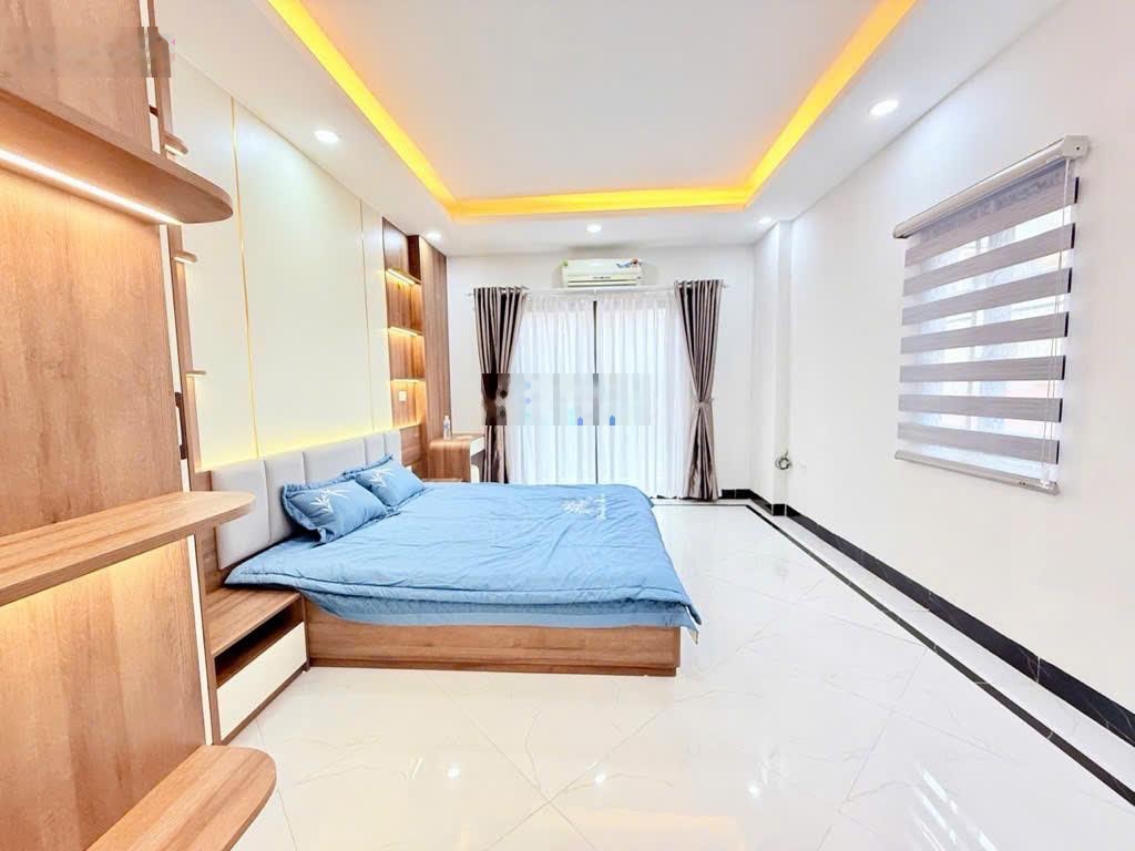 Bán nhà Tây Tựu 4 tầng 32m2 gần ĐH Công Nghiệp CS2 full nội thất