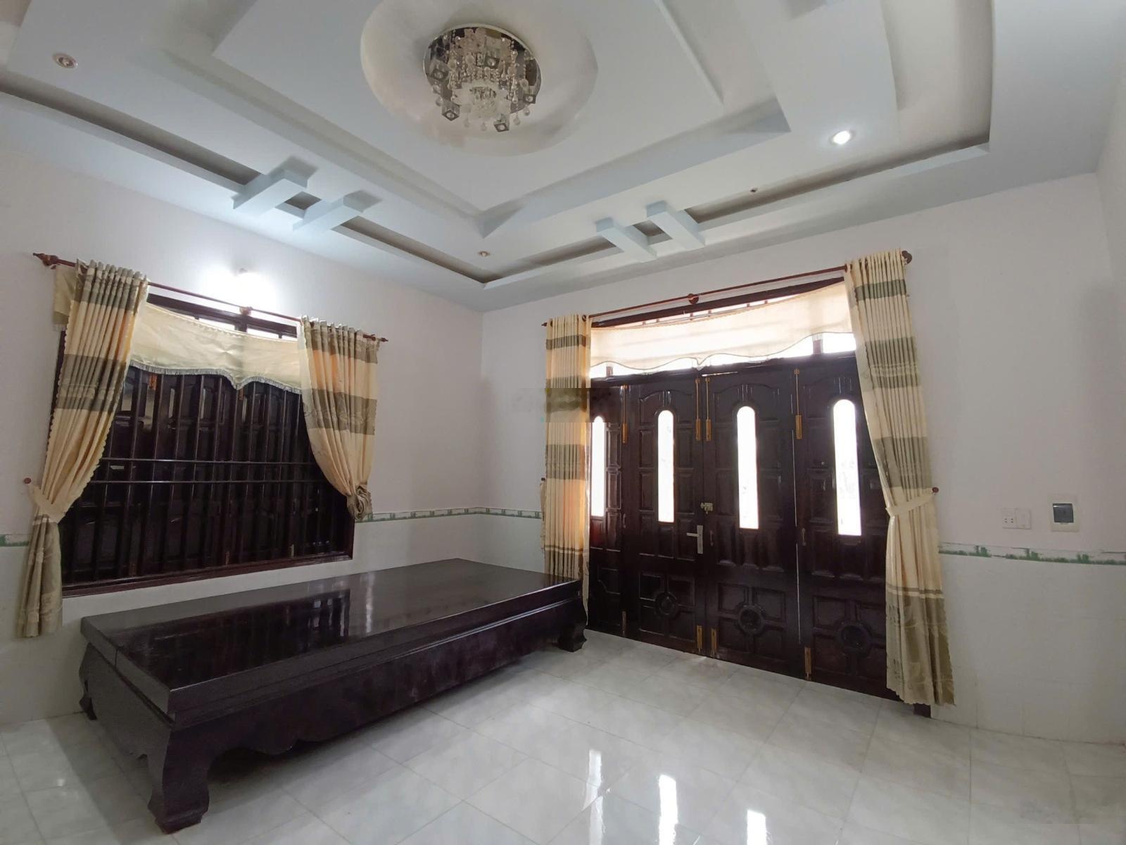 N014 - Bán gấp nhà vườn Vĩnh Cửu, DT 1752m2, sổ thổ cư 300m2, giảm mạnh 3 tỷ