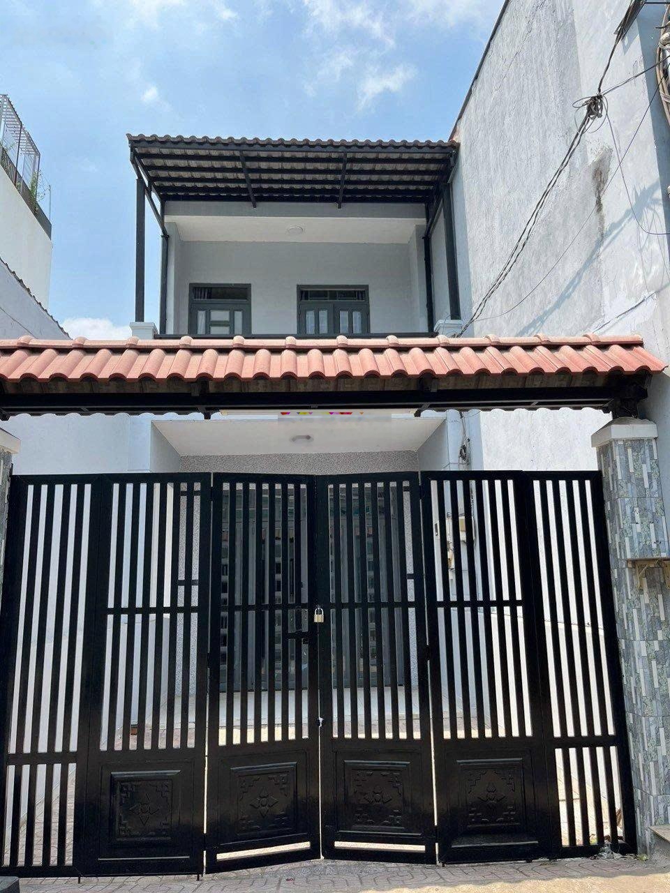 Bán nhà hẻm xe hơi đường kênh 19/5 p sơn kỳ q tân phú 4x18m 1 lầu
