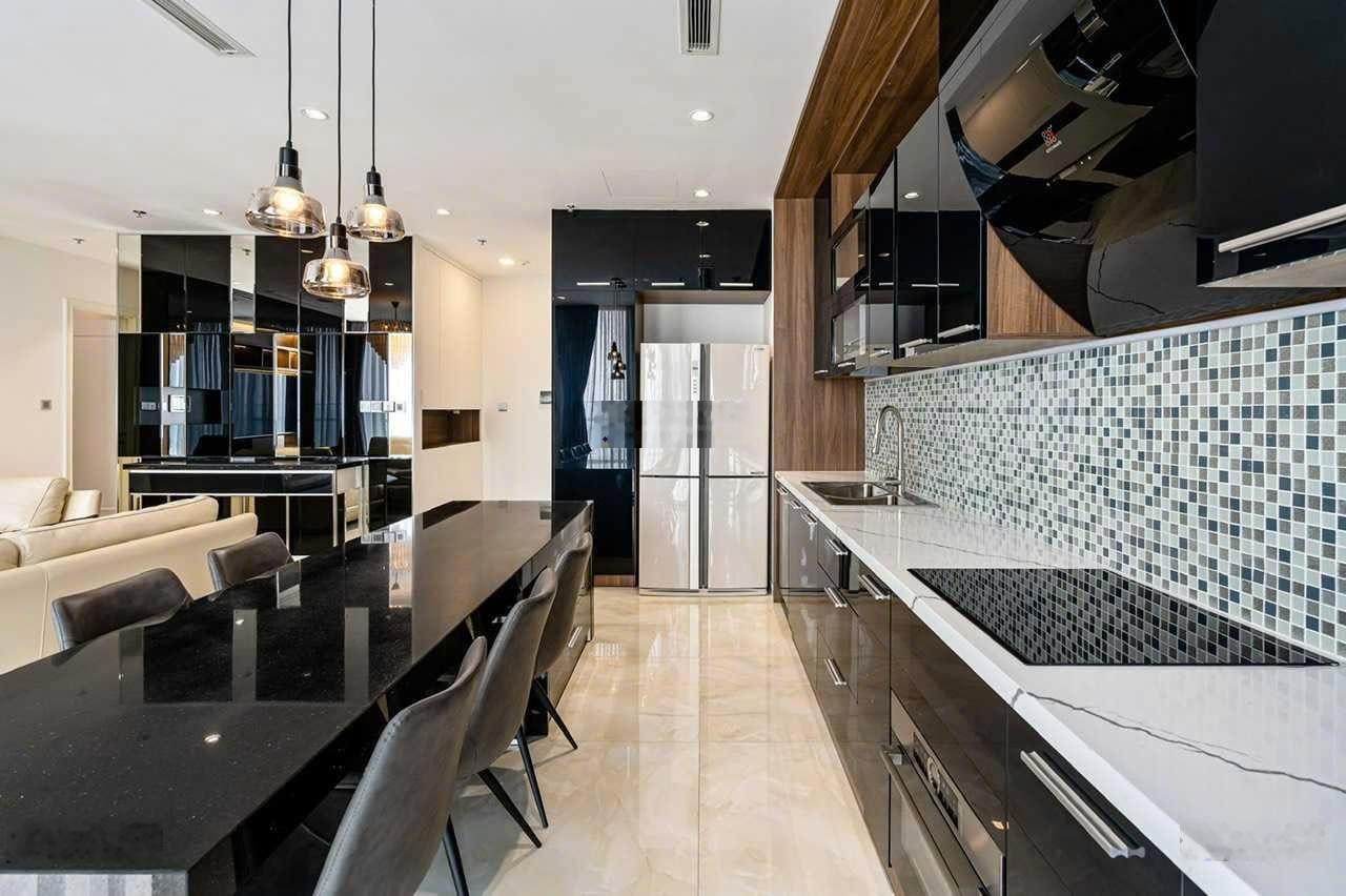 Cho thuê gấp CC 2PN 2WC, 70m2 tại Xi Grand Court, Quận 10, Giá 15 triệu , Xem nhà : 0906247763