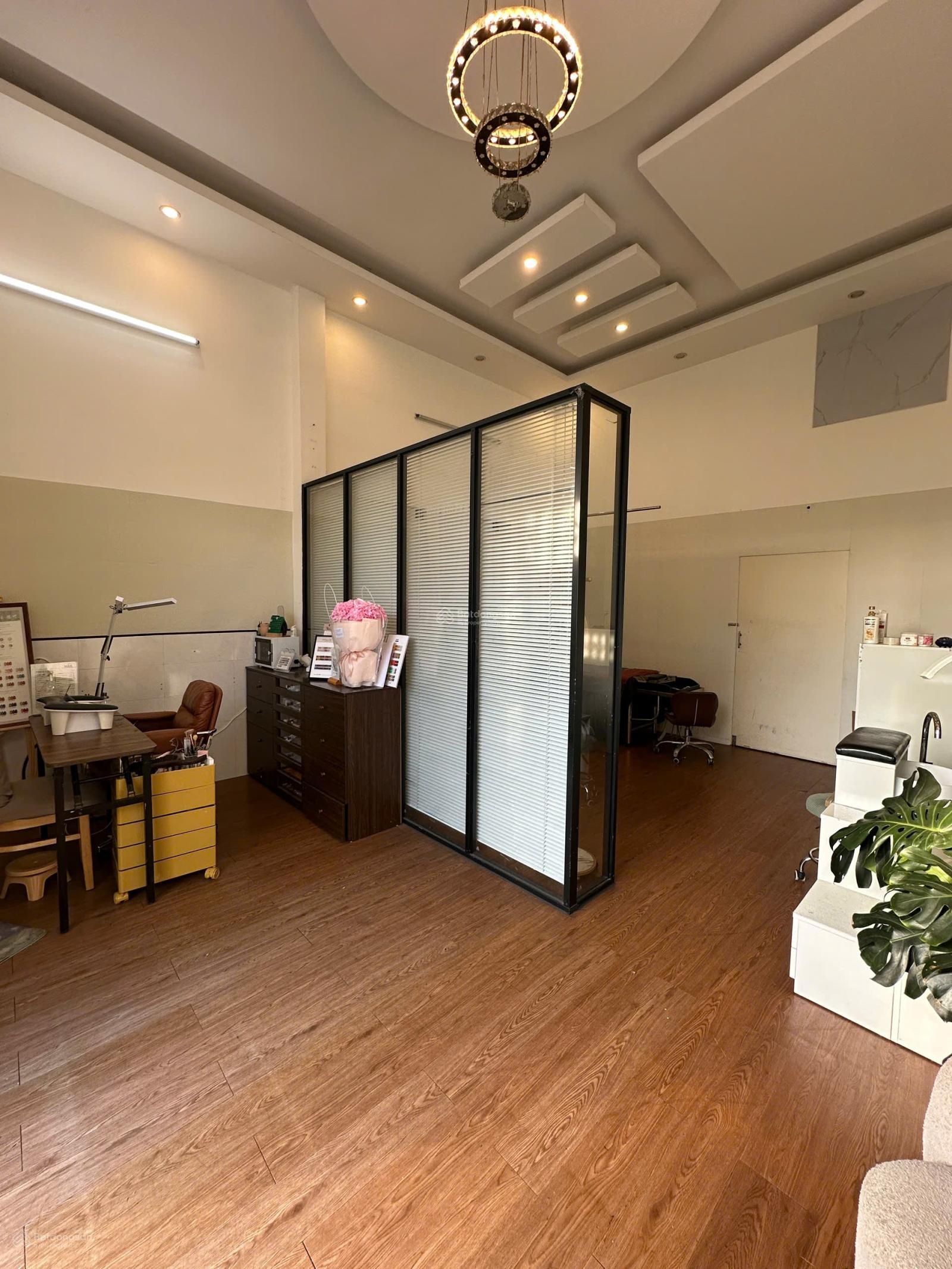 Sang nhượng mặt bằng kinh doanh spa khu vực giáo xứ Thuận Hoà - Lê Hồng Phong - Biên Hoà - Đồng Nai