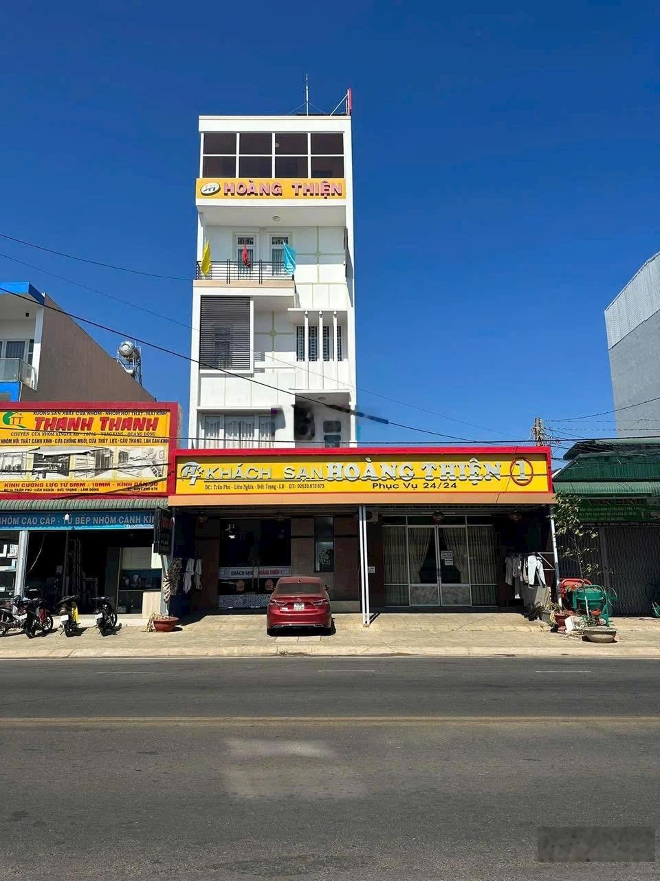 Bán nhà mặt phố Trần Phú, 26,5 tỷ, 213m2, thị trấn Liên Nghĩa, Đức Trọng, Lâm Đồng