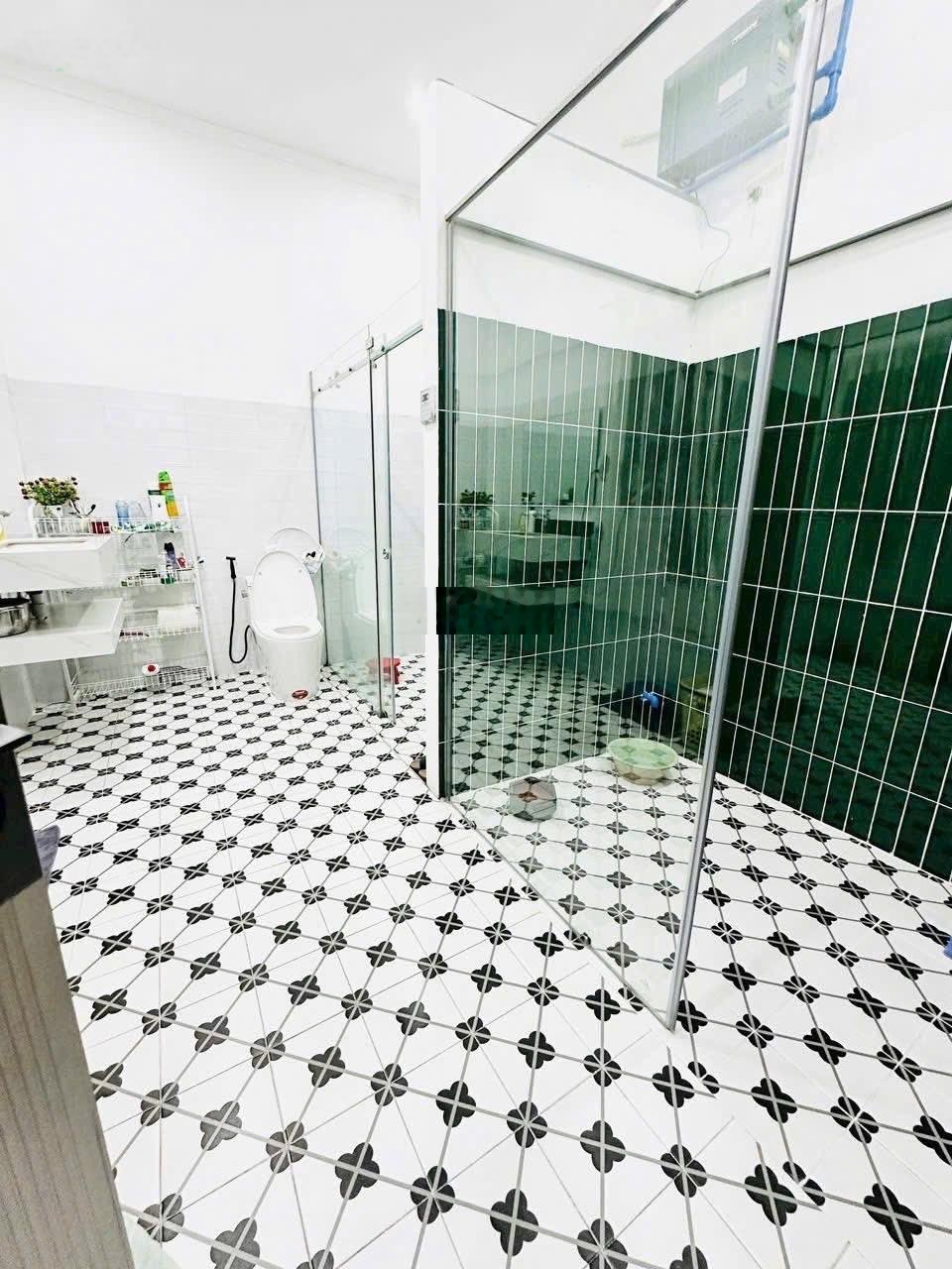 Bán gấp nhà mặt tiền Đình Thần Phú Thuận - Hiệp Thành hạ 500 triệu - nhà mới kinh doanh sầm uất