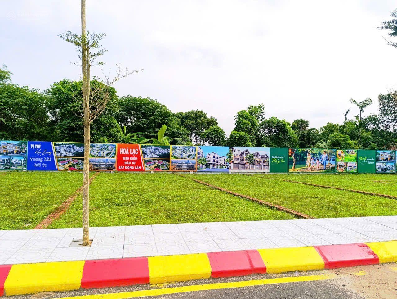 Đầu tư lãi ngay Lô đất nền đẹp Hoà Thạch - Quốc Oai đón sóng hạ tầng QL21 và Metro, đường 3 ô tô !