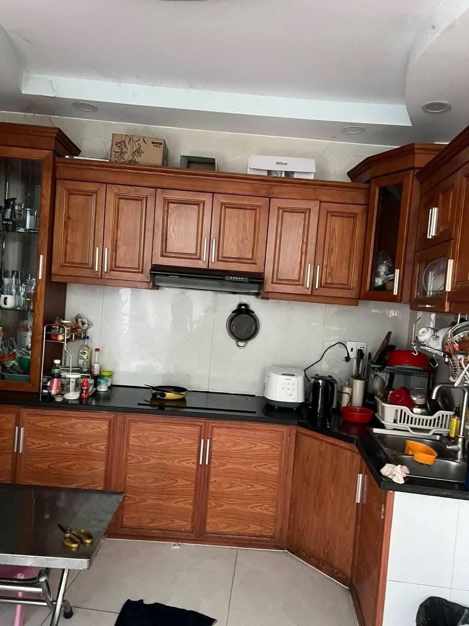 Cho thuê nhà Nguyễn Văn Lượng - P17- GV - 3 lầu- 4PN- gần ngã 4 Nguyễn Oanh