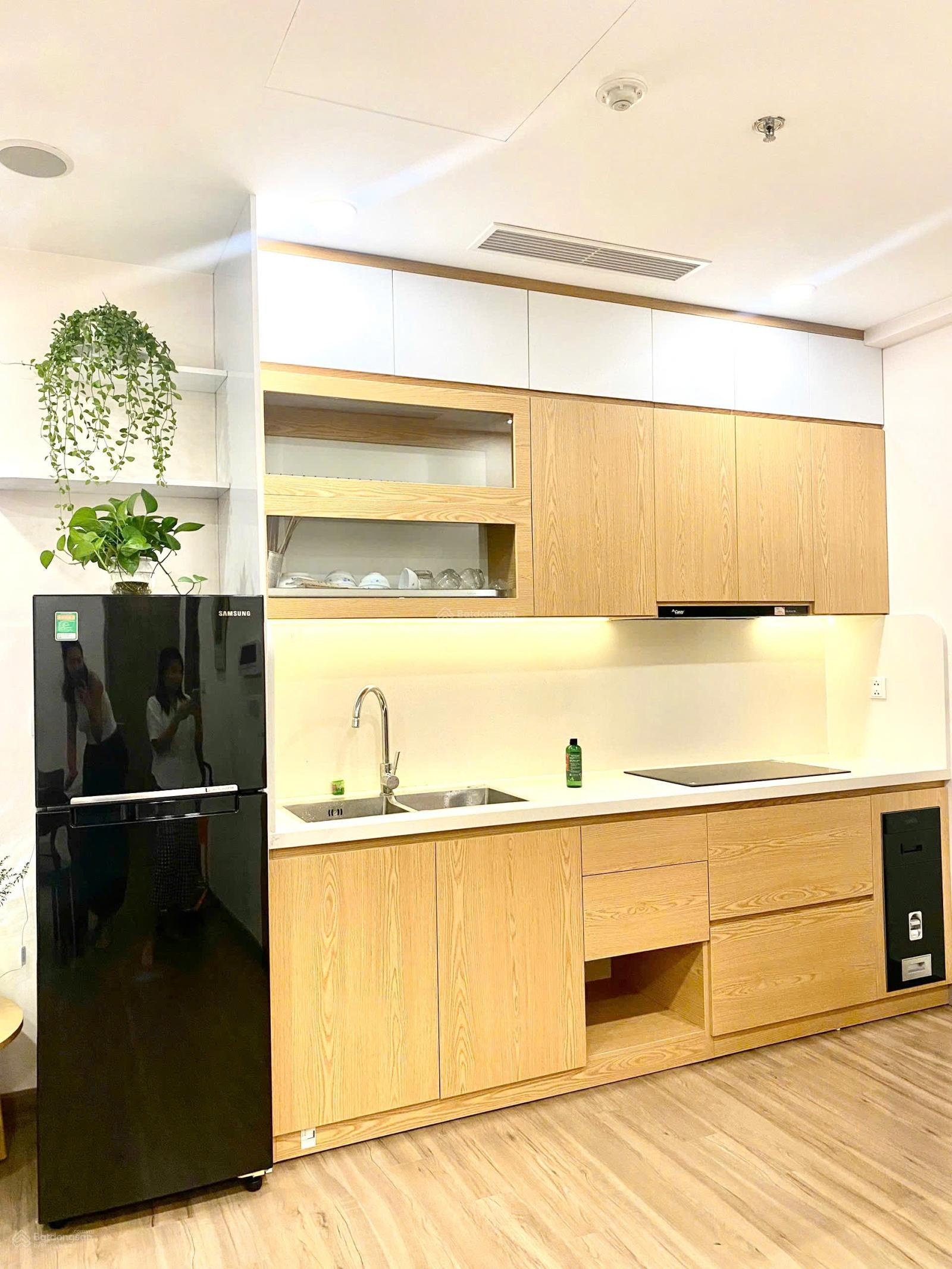 Cần bán căn hộ 2PN 2WC 58m2 đủ đồ view đảo ban công ĐN toà SP Sky Oasis