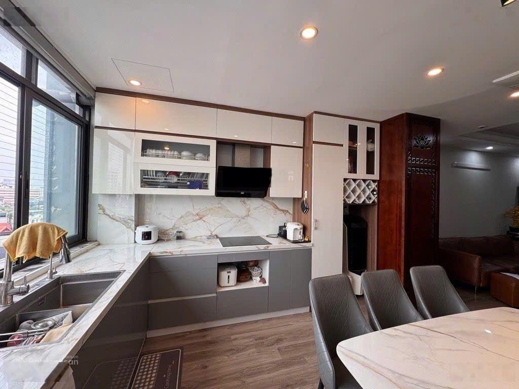 Chung cư 15b đông quan quan hoa-95m-3 ngủ, 2wc -lô góc- giáp ba đình & tây hồ hàng hiếm, view đẹp