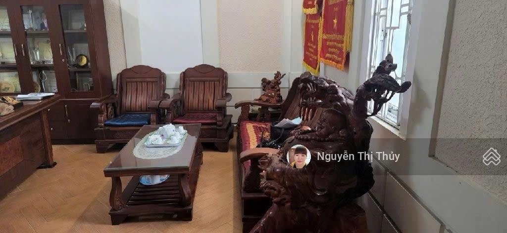 Nhà phố 5 tầng- MT Phan Đăng Lưu- đoạn Kinh doanh cạnh BV Mắt-90m2-17 tỷ