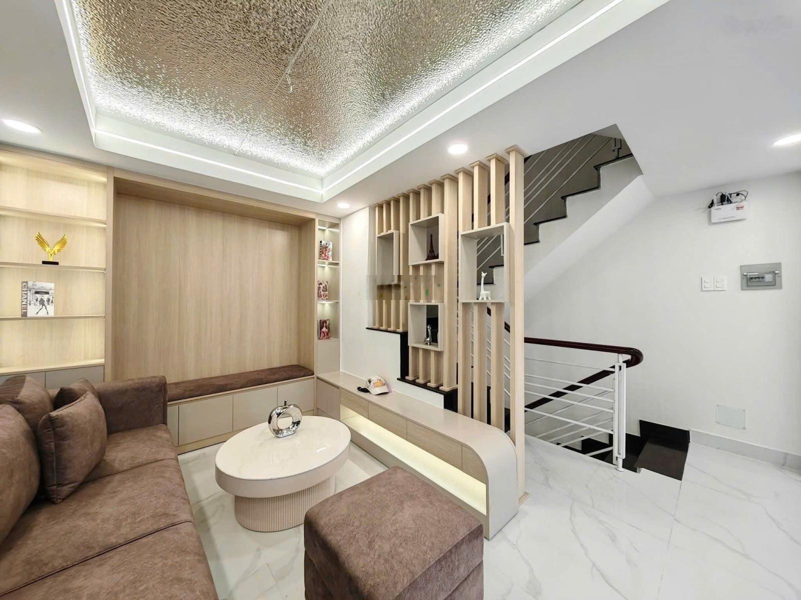 Đẹp nhất quận 3 lúc này - siêu phẩm hxh nguyễn đình chiểu - 5 tầng - full nội thất - chỉ 8.x tỷ