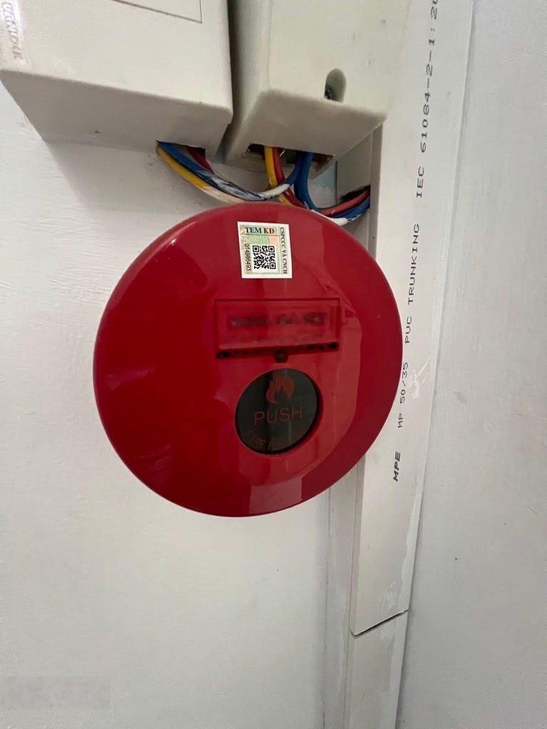 Bán căn hộ dịch vụ 6 tầng dòng tiền 60tr/tháng, có hệ thống PCCC, nở hậu, hẻm ôtô Bùi Văn Ba quận 7