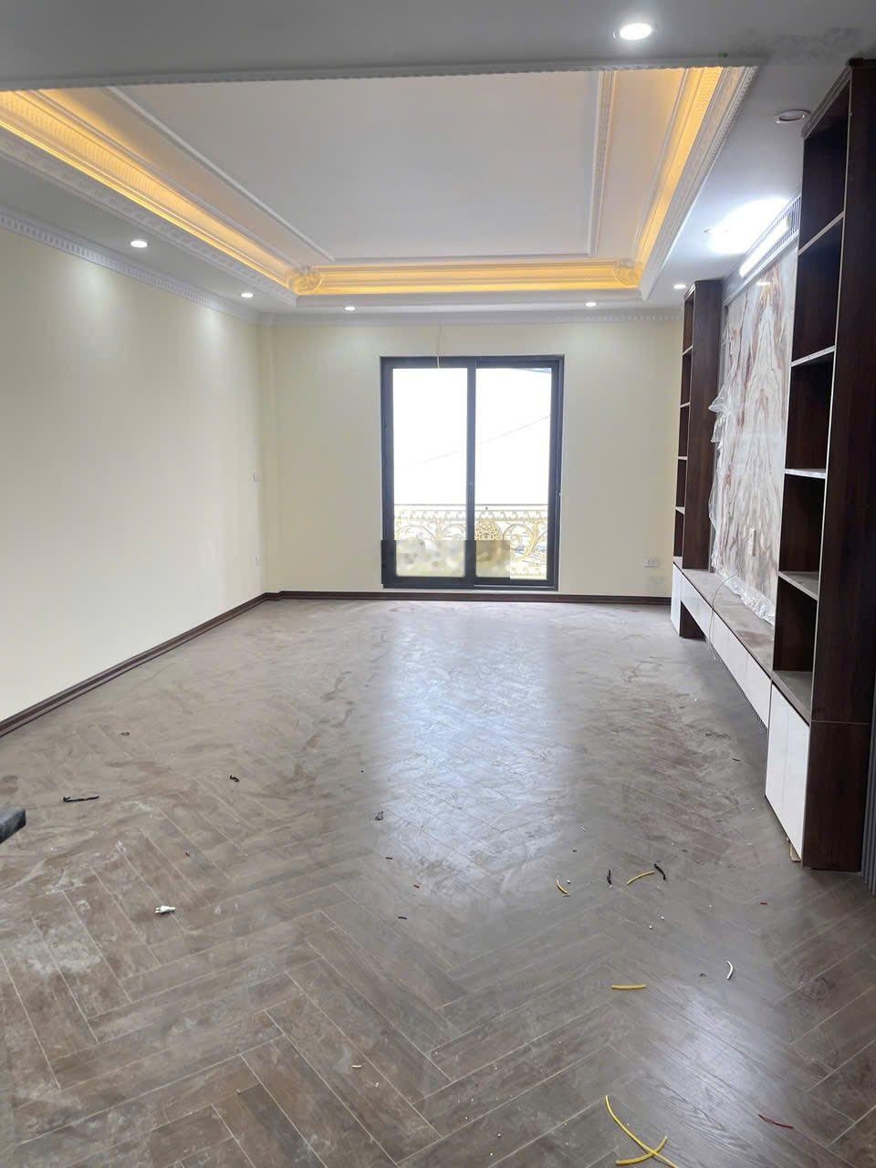 Trung tâm quận hoàng mai: 48m/ 6 tầng thang máy/ ngõ oto tránh/ giá 12,8 tỷ