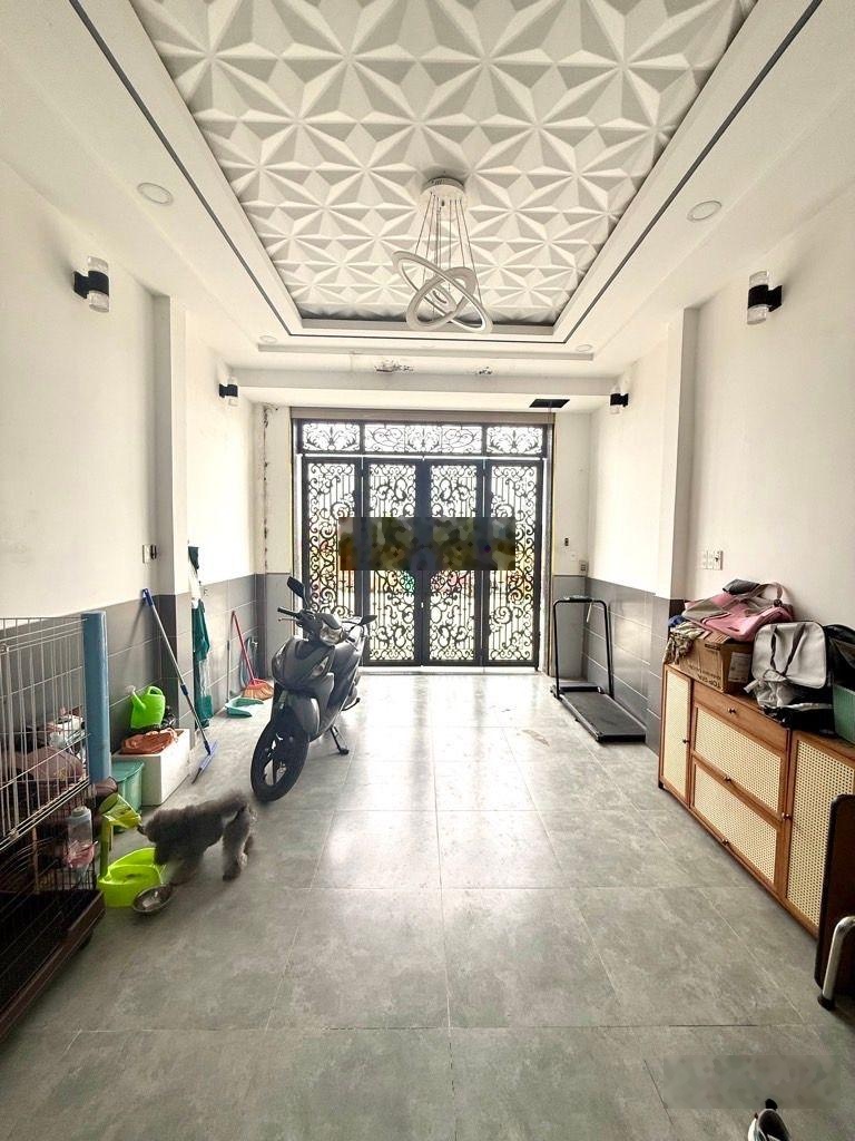 B.á.n nhà 4m x 18m, 4 tấm hẻm rộng 8m - giá 9,5 t.ỷ - huỳnh tấn phát-nhà bè