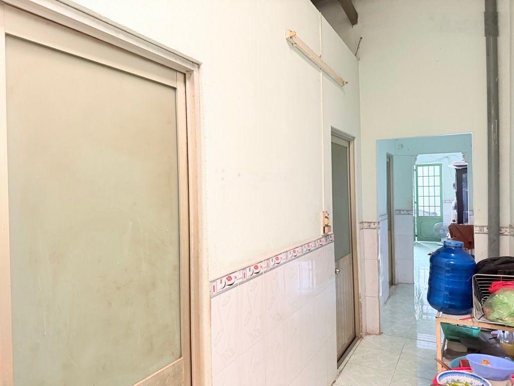 Bán nhà Linh Xuân Thủ Đức hẻm ô tô - DT: 155m2 (7mx22) full thổ cư - 3PN - 3WC