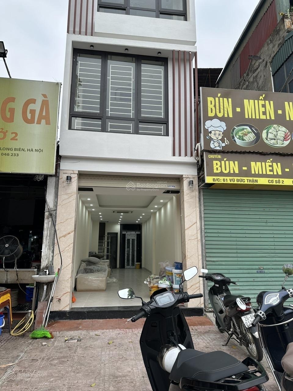 Cho thuê cửa hàng, văn phòng mặt đường Vũ Đức Thận ( Long Biên)